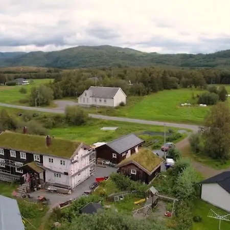 דירה Hyggelig Lite Bosted Ved Sjoen, Naer Sentrum I Valnesfjord
